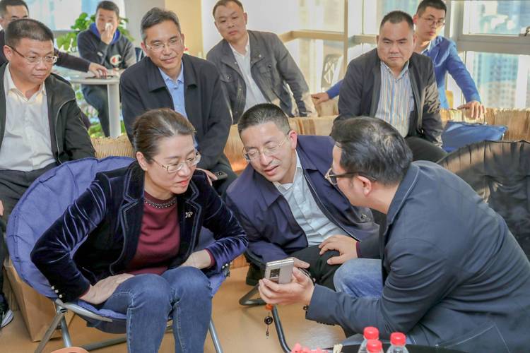 聚焦数字化服务,台州市人力社保局领导莅临薪太软考察